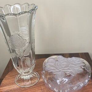 Mikasa Studio Nova Winter Rose Covered Heart Box. & Vase
